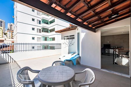 Apartamento para alugar com 180m², 4 quartos e 2 vagasÁrea Privativa