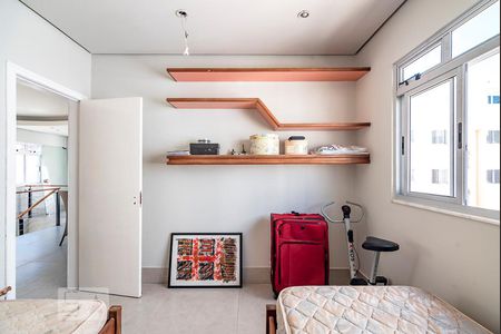 Apartamento para alugar com 180m², 4 quartos e 2 vagasQuarto 4