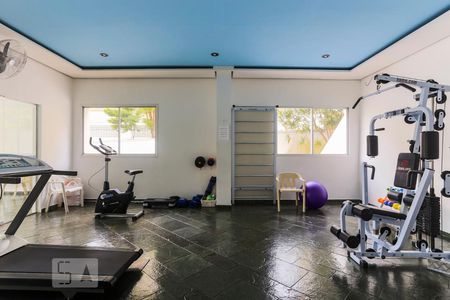 Apartamento à venda com 72m², 2 quartos e 1 vaga Apartamento à venda com 72m², 2 quartos e 1 vagaÁrea comum - Academia