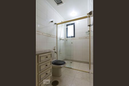 Apartamento à venda com 220m², 4 quartos e 4 vagasQuarto 3 - Suíte/ Banheiro