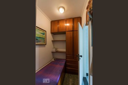 Apartamento à venda com 220m², 4 quartos e 4 vagasQuarto de serviço