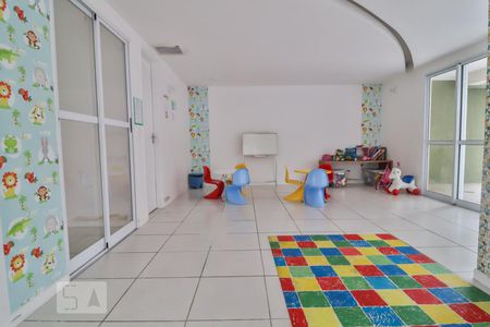 Apartamento à venda com 130m², 3 quartos e 2 vagas Apartamento à venda com 130m², 3 quartos e 2 vagasBrinquedoteca