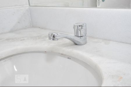 Apartamento à venda com 130m², 3 quartos e 2 vagas Apartamento à venda com 130m², 3 quartos e 2 vagasBanheiro Suíte