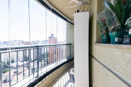 Apartamento para alugar com 58m², 1 quarto e 1 vaga Apartamento para alugar com 58m², 1 quarto e 1 vagaVaranda