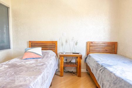 Casa à venda com 240m², 4 quartos e 1 vagaQuarto