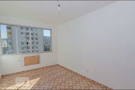 Quarto 2 de apartamento para alugar com 2 quartos, 82m² em Grajaú, Rio de Janeiro
