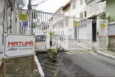 Casa à venda com 183m², 4 quartos e 1 vagaFachada