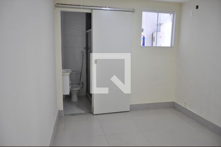 Casa à venda com 183m², 4 quartos e 1 vagaQuarto 1