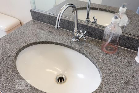 Banheiro Pia de apartamento para alugar com 1 quarto, 31m² em Água Branca, São Paulo