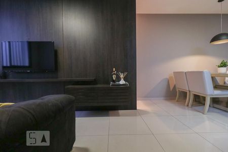 Sala de casa para alugar com 1 quarto, 46m² em Caiçaras, Belo Horizonte