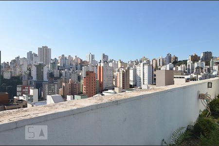 Apartamento à venda com 212m², 2 quartos e 2 vagasVista
