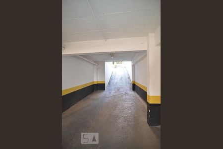 Apartamento à venda com 212m², 2 quartos e 2 vagasEntrada vaga garagem