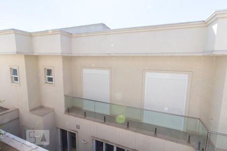 Casa de condomínio à venda com 460m², 4 quartos e 5 vagasVista Lateral da Suíte 4