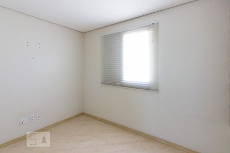 Apartamento à venda com 54m², 2 quartos e 1 vagaQuarto 2
