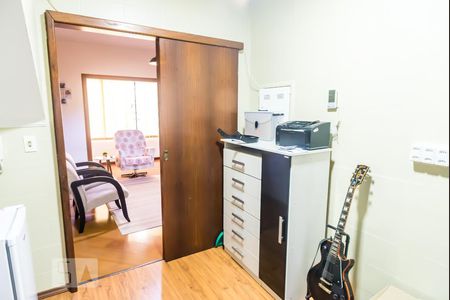 Apartamento à venda com 147m², 2 quartos e 2 vagasEscritório