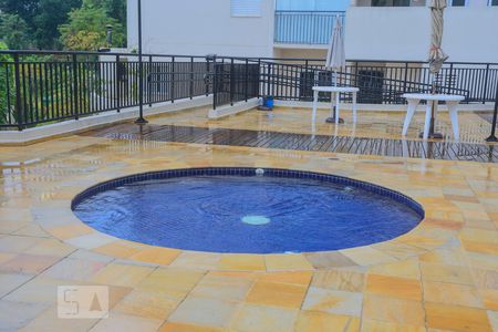 Apartamento à venda com 49m², 2 quartos e 1 vagaÁrea comum - Piscina