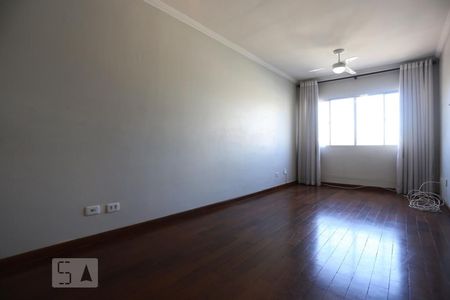 sala de apartamento à venda com 2 quartos, 65m² em Km 18, Osasco