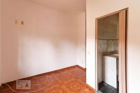 Suíte de casa para alugar com 3 quartos, 100m² em Vargem Pequena, Rio de Janeiro