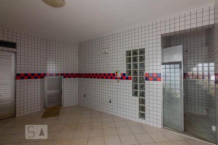 Casa à venda com 150m², 5 quartos e 5 vagasSauna