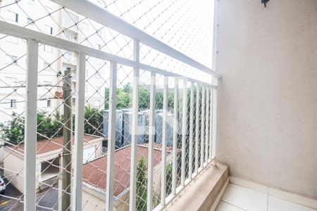 Sacada da Sala de apartamento à venda com 2 quartos, 58m² em Jardim Tupanci, Barueri