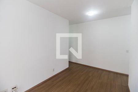 Sala de apartamento à venda com 2 quartos, 58m² em Jardim Tupanci, Barueri