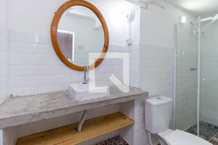 Banheiro de casa para alugar com 1 quarto, 35m² em Belenzinho, São Paulo