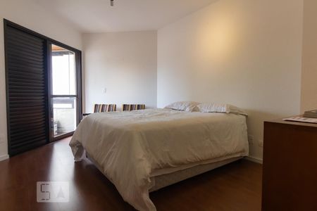 Apartamento à venda com 150m², 3 quartos e 2 vagasSuíte Quarto 