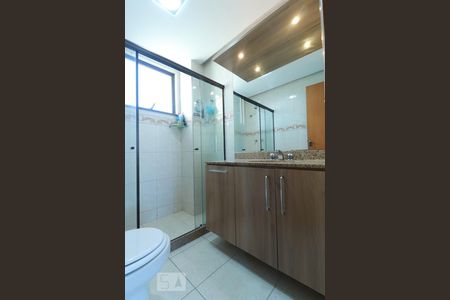 Apartamento à venda com 93m², 3 quartos e 1 vagaBanheiro Quarto 3 - Suíte