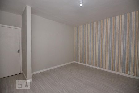 Casa de condomínio à venda com 480m², 5 quartos e 2 vagas Casa de condomínio à venda com 480m², 5 quartos e 2 vagasQuarto 1