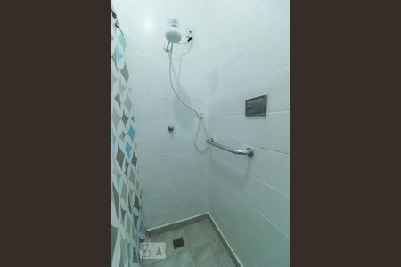 Banheiro de casa para alugar com 2 quartos, 117m² em Taquara, Rio de Janeiro