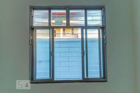 Sala de casa para alugar com 2 quartos, 117m² em Taquara, Rio de Janeiro