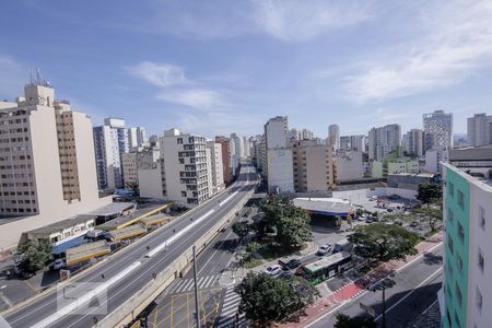 Vista Quarto 1 de apartamento para alugar com 2 quartos, 70m² em Barra Funda, São Paulo