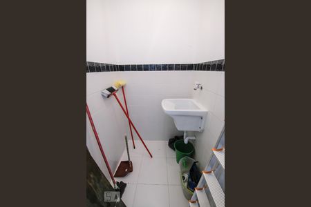 Apartamento para alugar com 70m², 2 quartos e sem vaga Apartamento para alugar com 70m², 2 quartos e sem vagaÁrea de Serviço