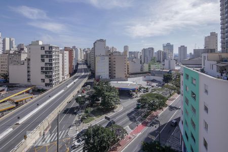 Vista Sala de apartamento para alugar com 2 quartos, 70m² em Barra Funda, São Paulo