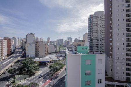 Vista Quarto 2 de apartamento para alugar com 2 quartos, 70m² em Barra Funda, São Paulo
