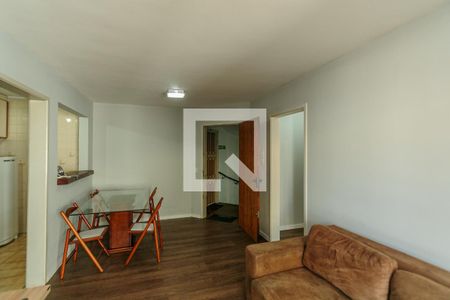 Sala de apartamento para alugar com 1 quarto, 53m² em Partenon, Porto Alegre