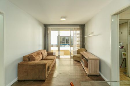 Sala de apartamento para alugar com 1 quarto, 53m² em Partenon, Porto Alegre