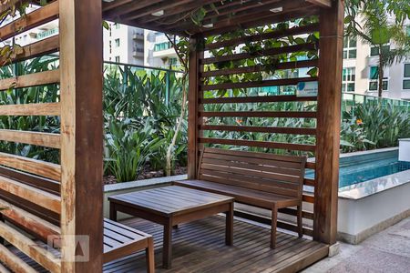 Apartamento à venda com 78m², 2 quartos e 1 vaga Apartamento à venda com 78m², 2 quartos e 1 vagaÁrea Comum
