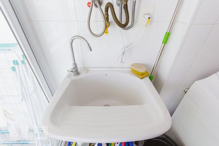 Apartamento à venda com 78m², 2 quartos e 1 vaga Apartamento à venda com 78m², 2 quartos e 1 vagaÁrea de Serviço