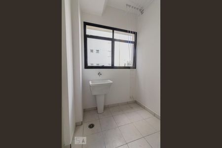 Apartamento para alugar com 74m², 2 quartos e 2 vagas Apartamento para alugar com 74m², 2 quartos e 2 vagasÁrea de Serviço