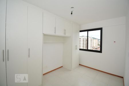 Suíte de apartamento para alugar com 3 quartos, 70m² em Cachambi, Rio de Janeiro