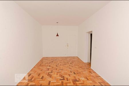 Sala de apartamento à venda com 2 quartos, 75m² em Grajaú, Rio de Janeiro