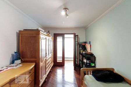 Casa à venda com 400m², 4 quartos e 4 vagas Casa à venda com 400m², 4 quartos e 4 vagasQuarto 2