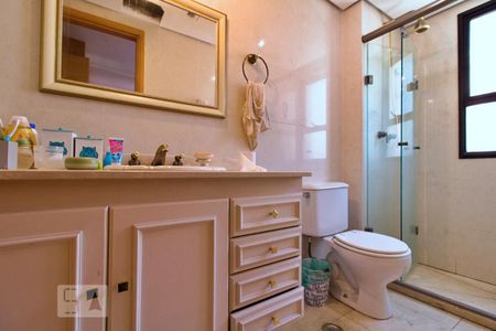 Apartamento à venda com 108m², 3 quartos e 3 vagas Apartamento à venda com 108m², 3 quartos e 3 vagasBanheiro da Suíte 2