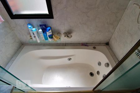 Apartamento à venda com 108m², 3 quartos e 3 vagas Apartamento à venda com 108m², 3 quartos e 3 vagasBanheiro da Suíte 1