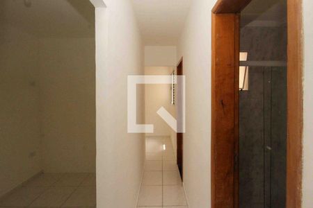 Corredor de casa de condomínio para alugar com 2 quartos, 32m² em Vila Bela, São Paulo