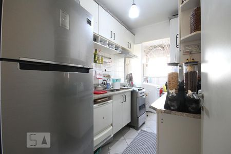 Apartamento à venda com 58m², 2 quartos e 1 vagaCozinha