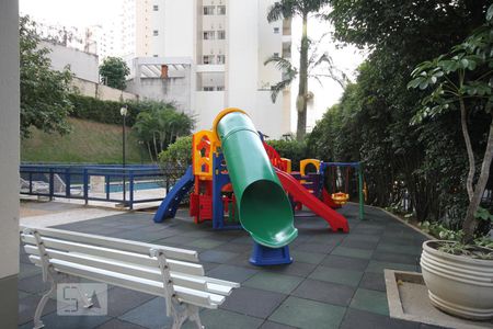 Apartamento à venda com 58m², 2 quartos e 1 vagaPlayground