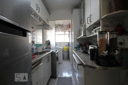 Apartamento à venda com 58m², 2 quartos e 1 vagaCozinha