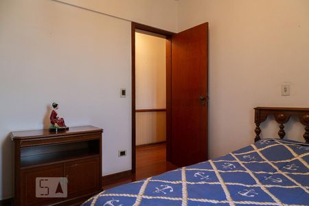 Apartamento à venda com 312m², 4 quartos e 4 vagas Apartamento à venda com 312m², 4 quartos e 4 vagasSuíte 2